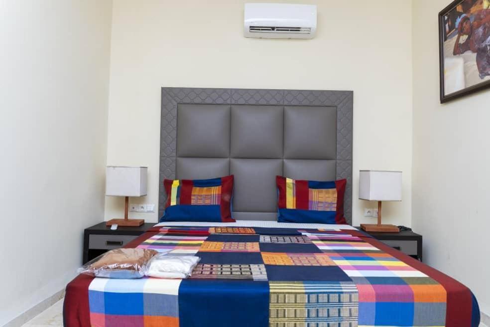 Hotel Bachou Dakar Esterno foto